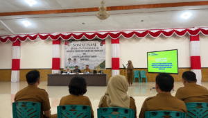 Peserta mengikuti Sosialisasi IGA 2026 Kotamobagu dan Coaching Clinic Inovasi Daerah di Aula Rumah Dinas Wali Kota Kotamobagu.
