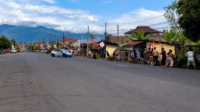 Tragedi drag race Kotamobagu, warga menyaksikan kegiatan balap di tepi jalan