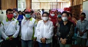 kunjungan-istri-sekdaprop-dan-dinsos